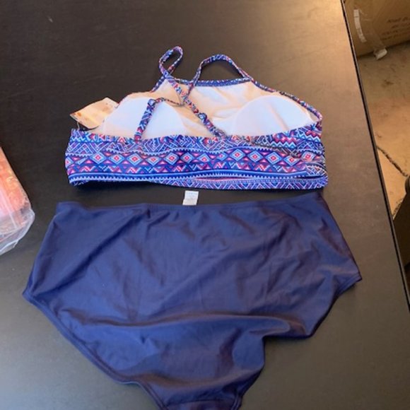 Charm Leaks Women's Blue Tribal Pattern Top, Blue Bottoms Bikini XL NWT - Picture 4 of 10